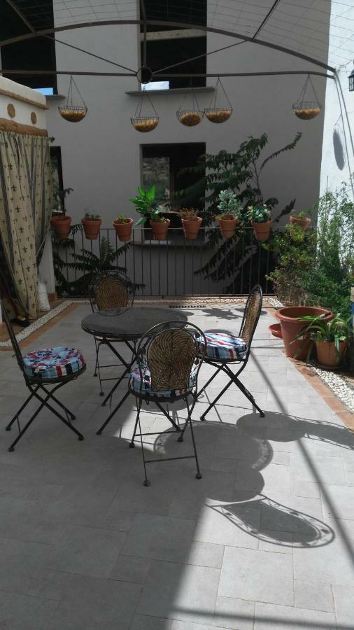 La Casa De Maria Guest House Algarinejo Luaran gambar
